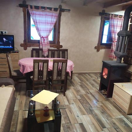 Vila Balerina Митровац Екстериор снимка