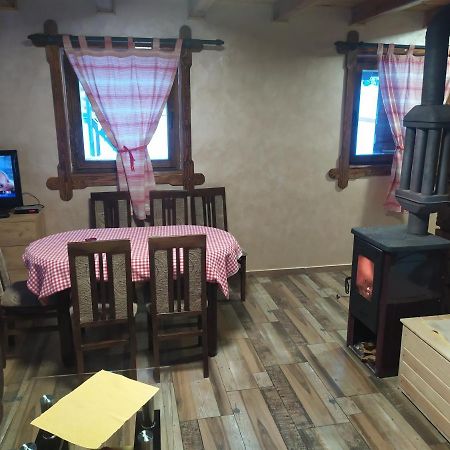 Vila Balerina Митровац Екстериор снимка